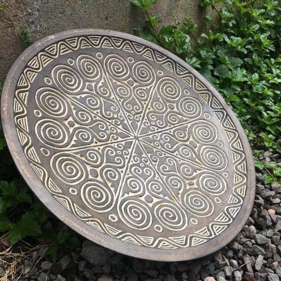 CARVED PLATE LARGE